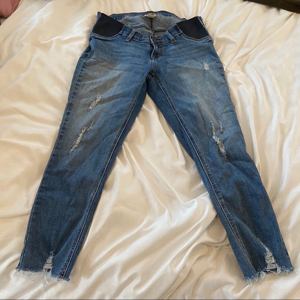 Indigo Blue maternity jean capris size Medium